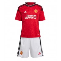 Billiga Manchester United Barnkläder Hemma fotbollskläder till baby 2023-24 Kortärmad (+ Korta byxor)